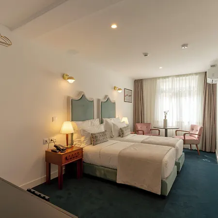 Westlight Madalena Отель