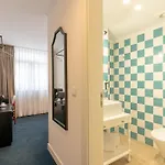 Westlight Madalena 4* ליסבון