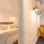Westlight Madalena 4*