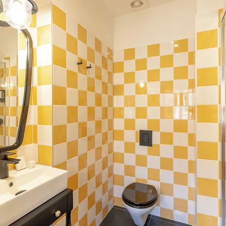 Готель Westlight Madalena 4*