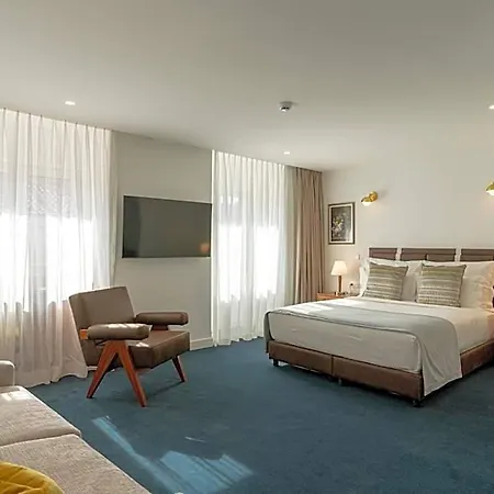 Westlight Madalena Hotel 4*