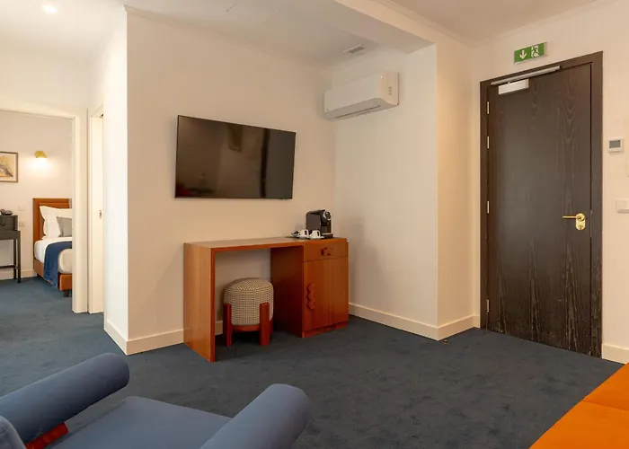 Westlight Madalena 4*