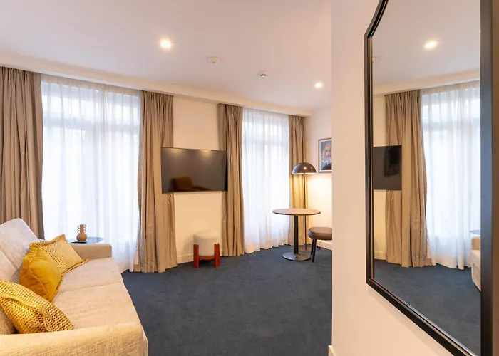 Westlight Madalena 4*